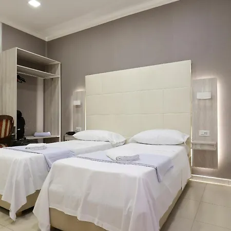 Hotell Cesare 14 Neapel