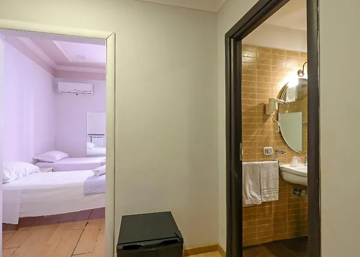 Hotell Cesare 14 Neapel