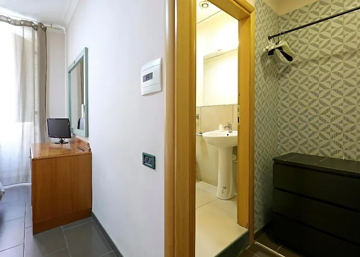 Hotell Cesare 14 Neapel