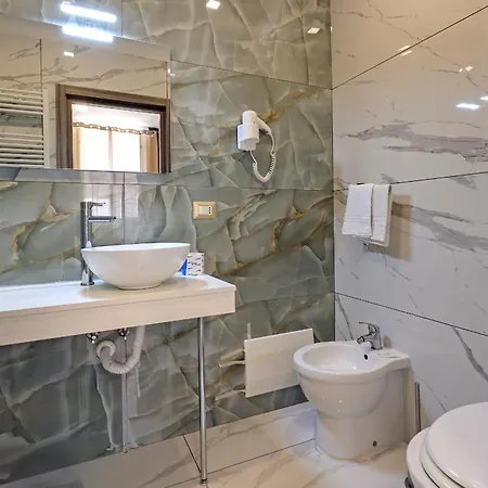 Otel Cesare 14 Napoli