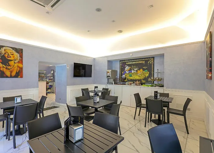 Hotel Cesare 14 Naples